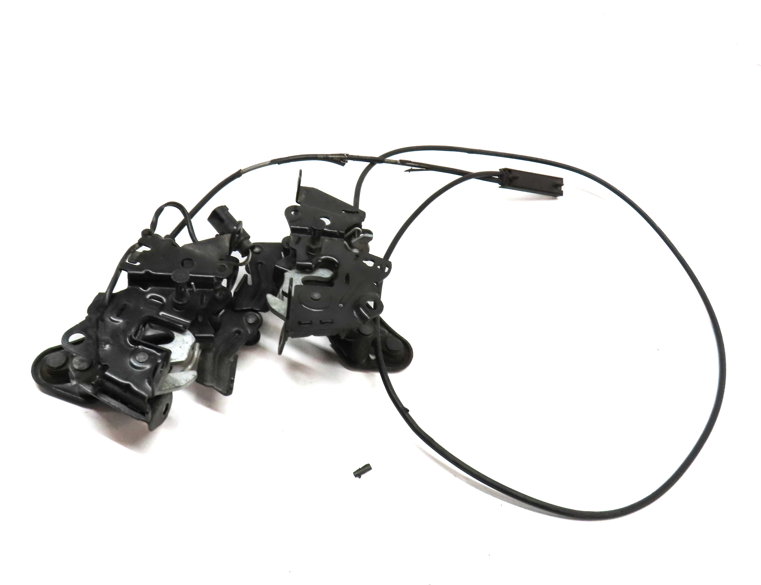 2014 BMW 535Xi (F10) FRONT LEFT & RIGHT LOWER HOOD LID LOCK LATCH CABLE SET/2 — exact item pictured